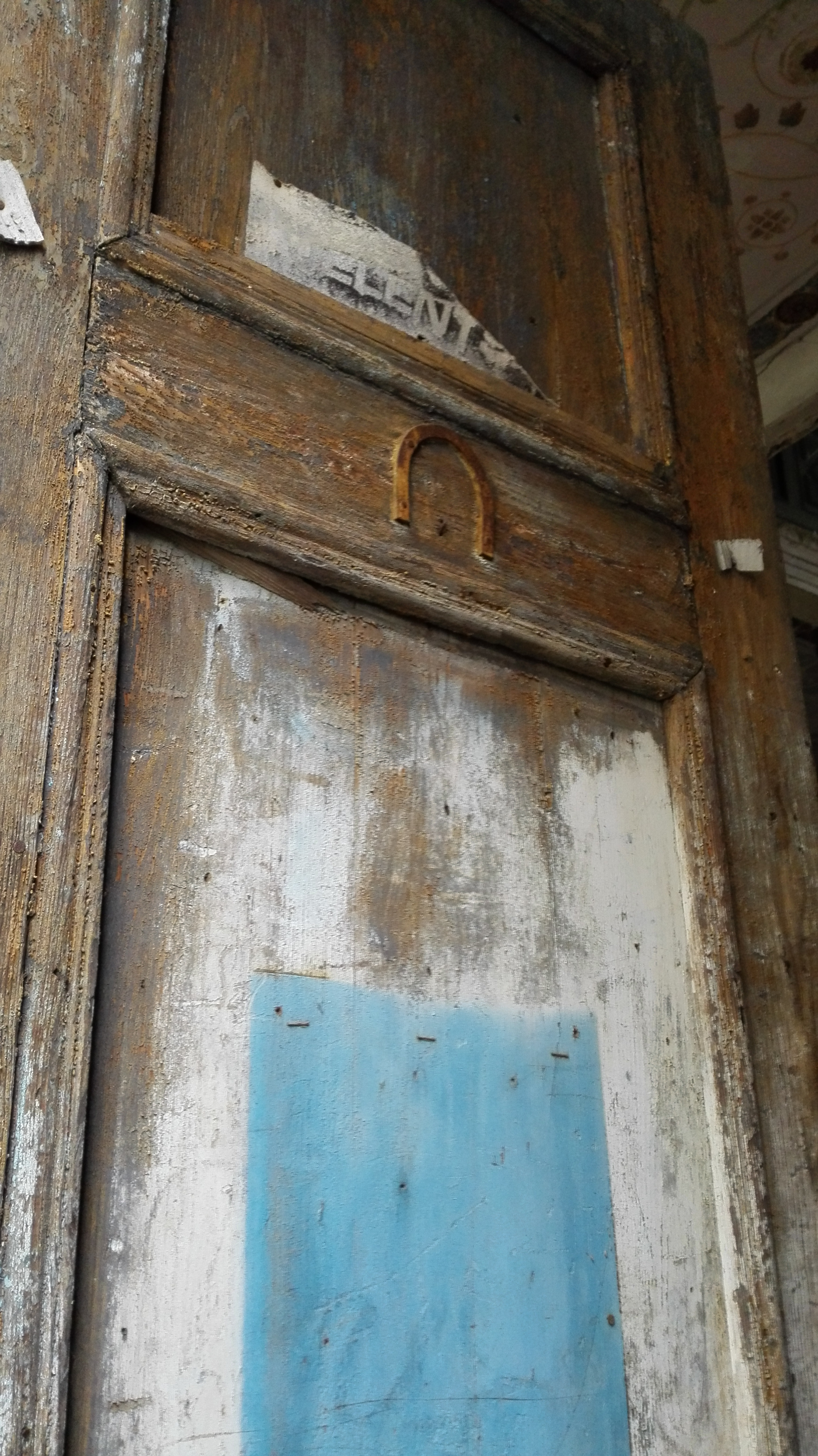Beth Din ajtó amely a törvény házát jelöli